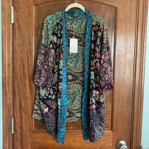 The canyon patchwork short kimono.